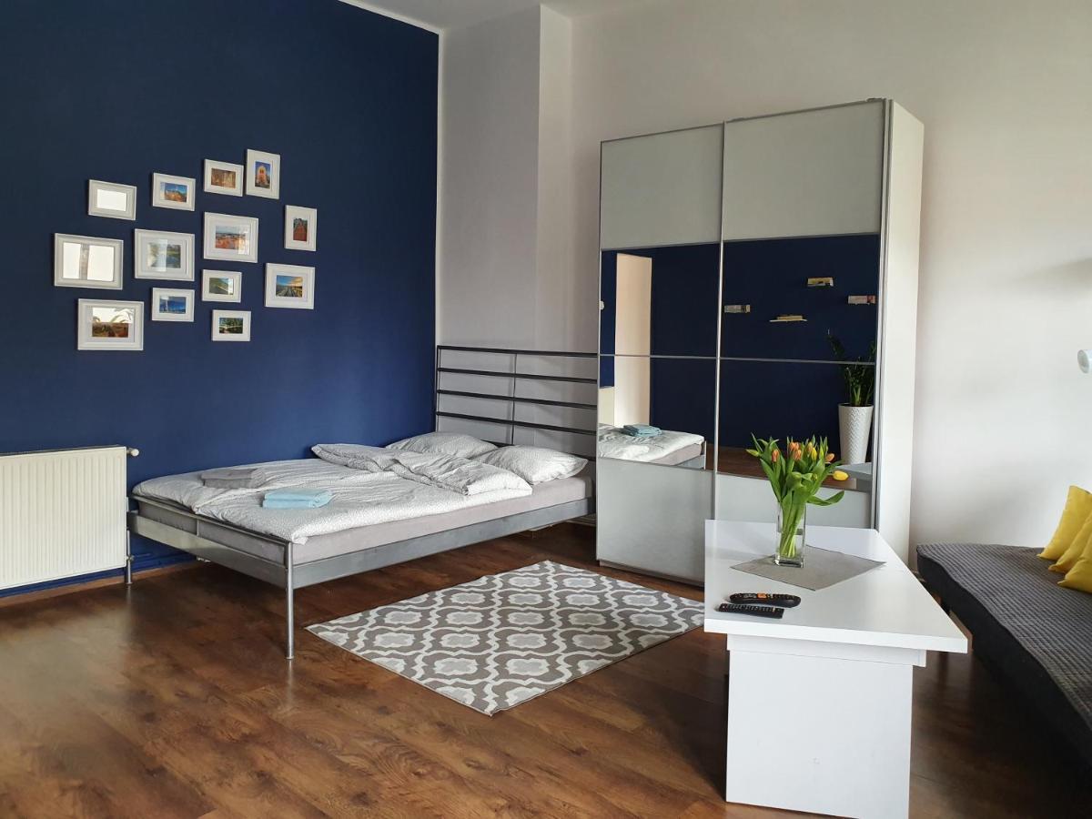 Casa De Drzymala Apartment Swidnica  Luaran gambar