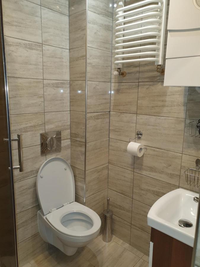 Casa De Drzymala Apartment Swidnica  Luaran gambar