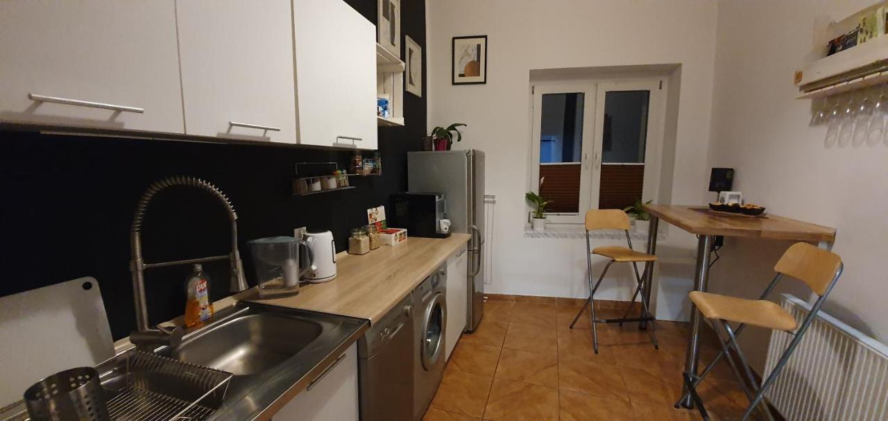 Casa De Drzymala Apartment Swidnica  Luaran gambar